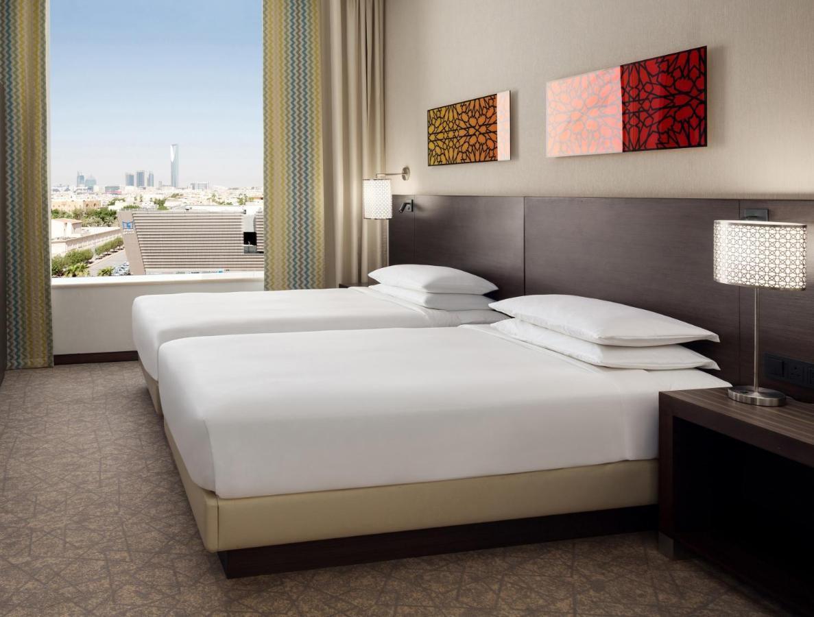 Hyatt Place Riyadh Sulaimania Exterior photo