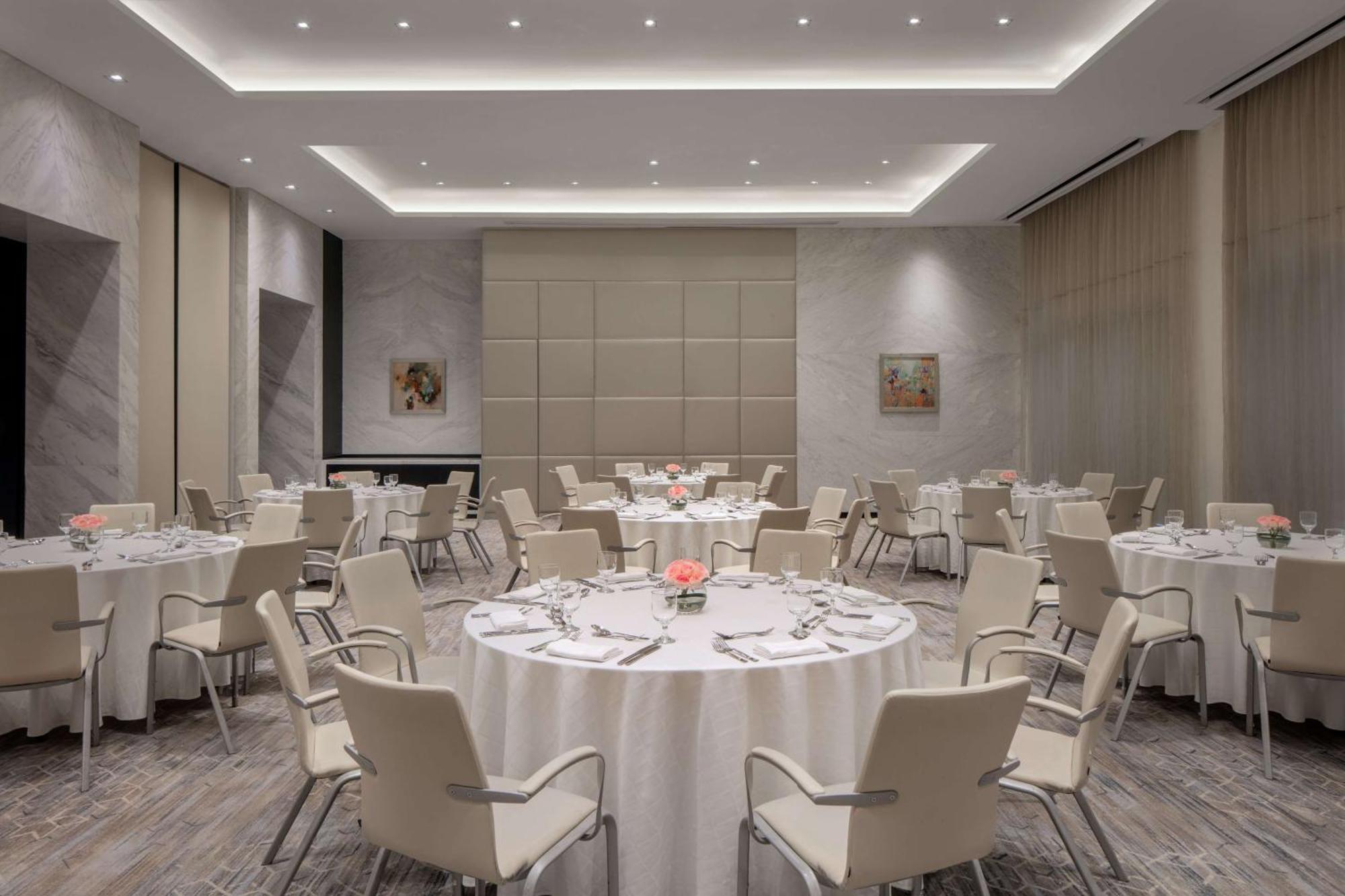 Hyatt Place Riyadh Sulaimania Exterior photo