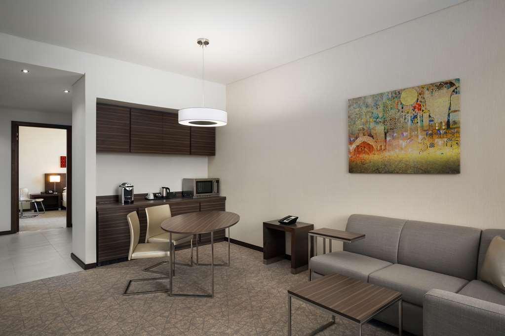Hyatt Place Riyadh Sulaimania Room photo